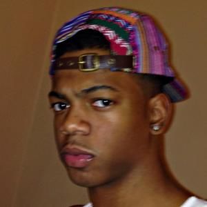 Meet your Posher, Aaron